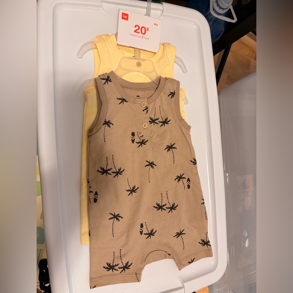 Tag Kids One Pieces in Tan and Yellow